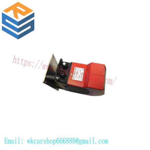 NI PXIE-8840QC High-performance Embedded Controller